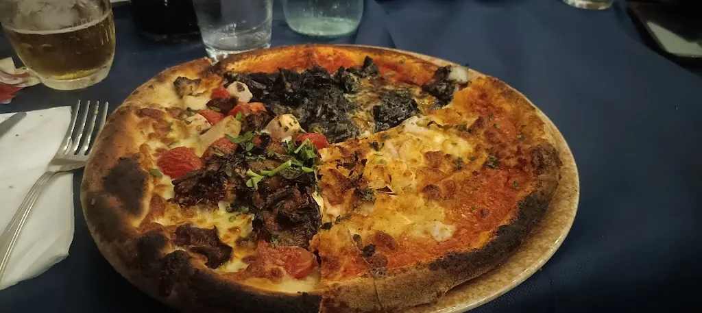 Pizzeria Forno a legna_Ispica_slider_image_3