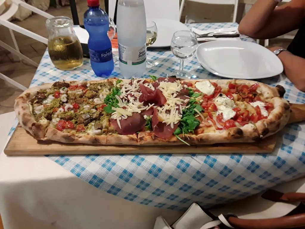 Menu_Pizzeria La Bella Lira_Ispica_image_7