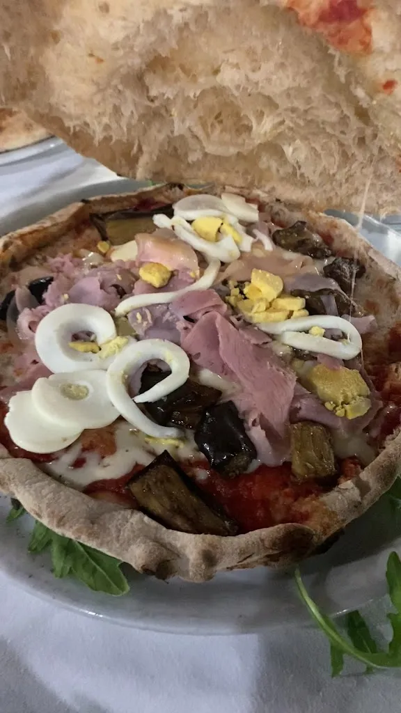 Pizzeria La Bella Lira_Ispica_slider_image_2