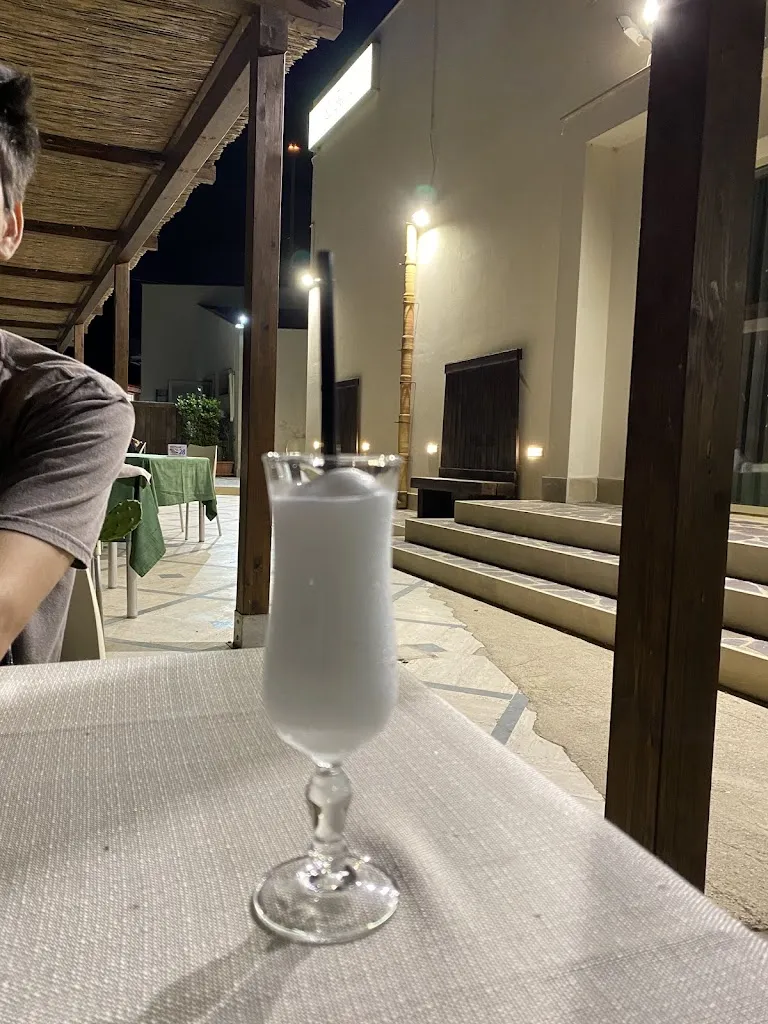 Silvia Anticona_La Tegola_Ispica_review