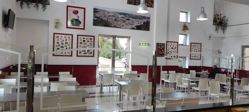 Gusto Self Service restaurant in Ispica