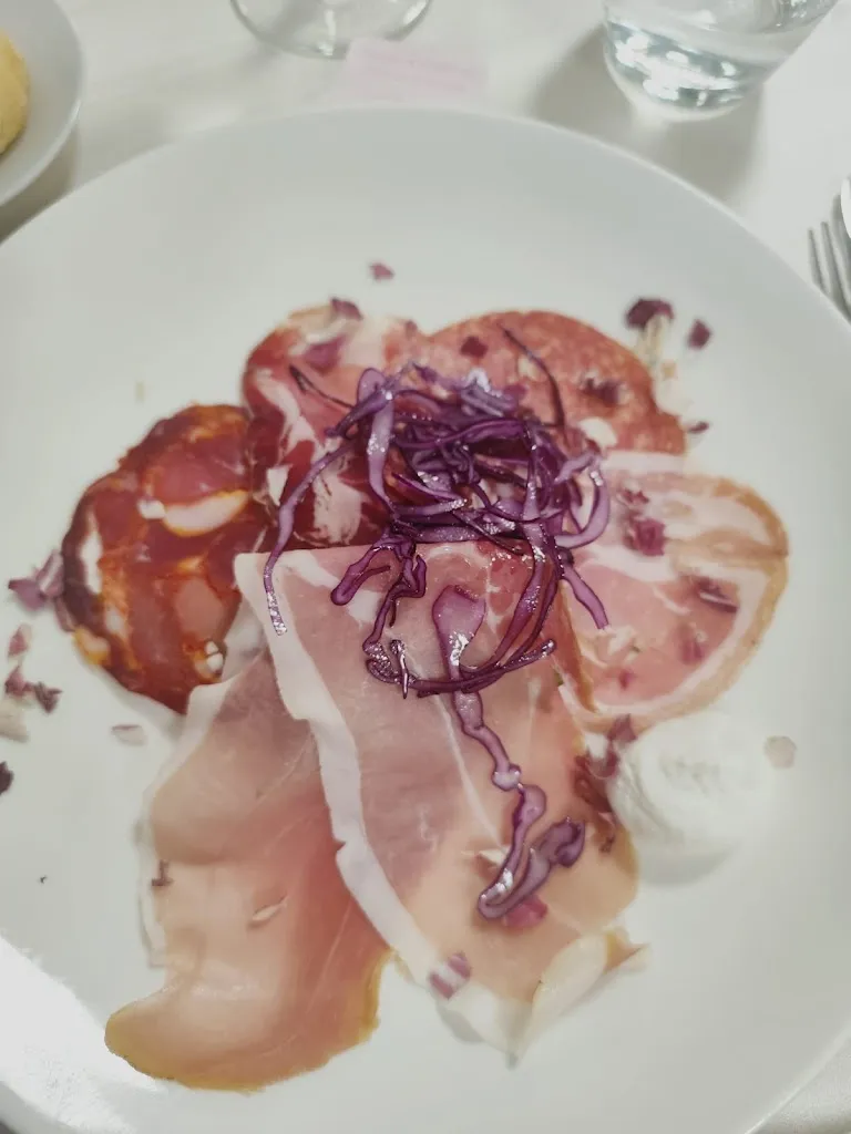 Simona Fabiano_Villa Colanzi_Casalbordino-Miracoli_review