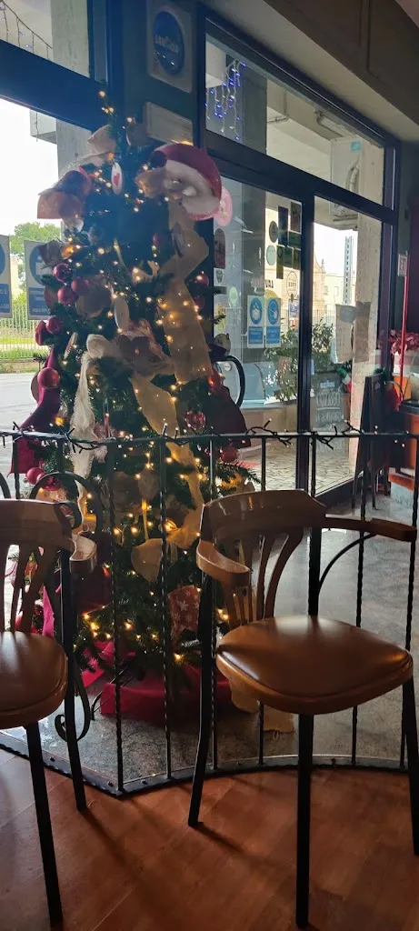 Valkirya_Tiffany_Gravina in Puglia_review