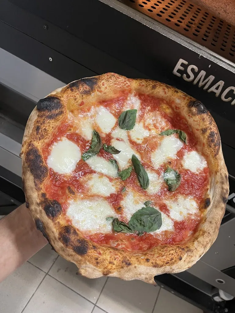 'A Carrittaria Pub-Pizzeria_Licodia Eubea_slider_image_3