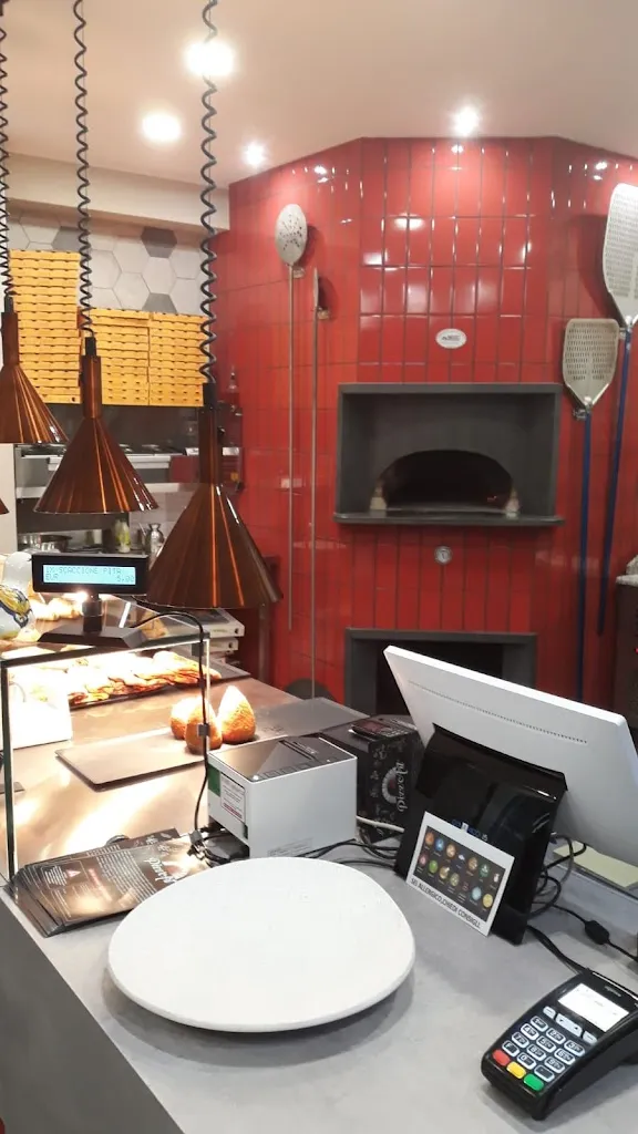 Gianni Aliotta_Pizz'art_Licodia Eubea_review