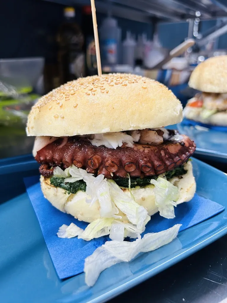 Menu_Cirenga Fish Burgers_Lampedusa_image_5