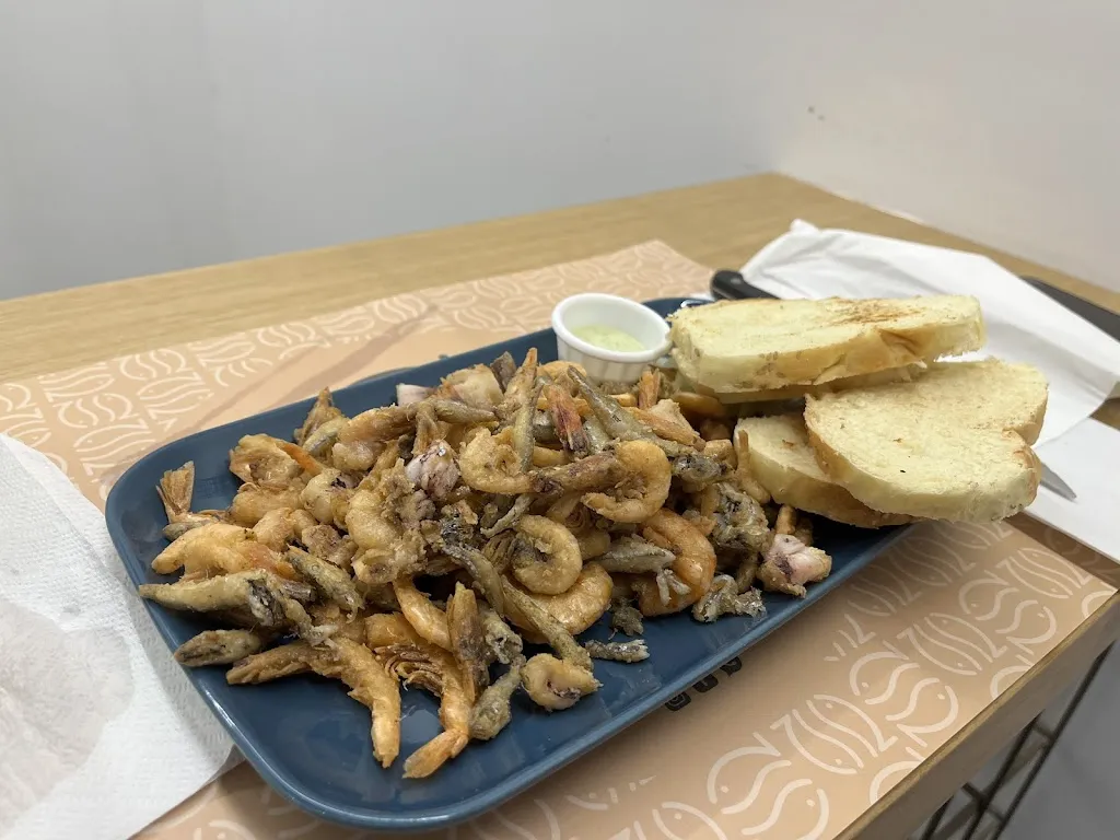 Menu_Cirenga Fish Burgers_Lampedusa_image_6