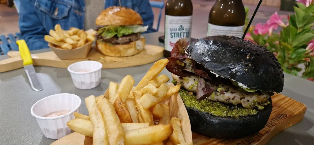 Richard Johnstone_Lampedusa Streetfood_Lampedusa_review