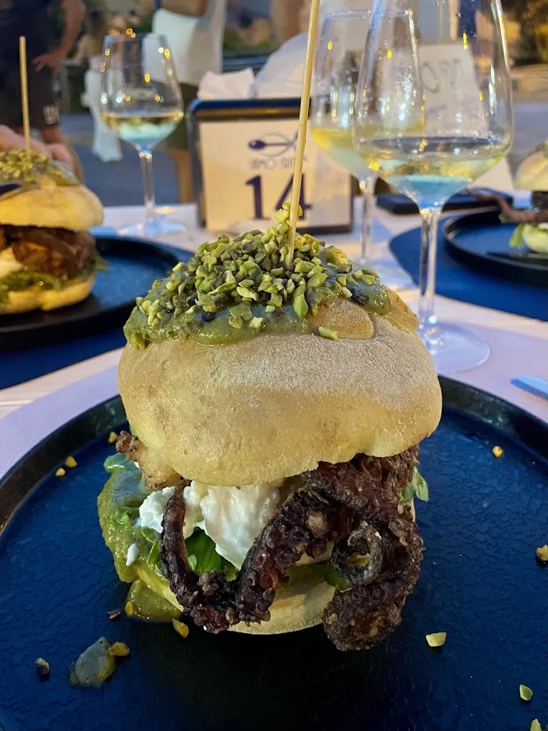 Siamo Fritti Gastronomia_Lampedusa_slider_image_3