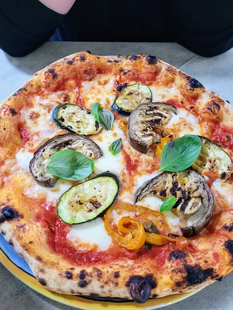 Ristorante pizzeria La Lampara_Lampedusa_slider_image_3