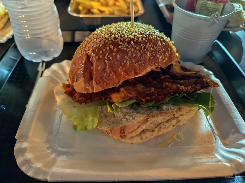 Giulia T._C'AMÚRI_Lampedusa_review