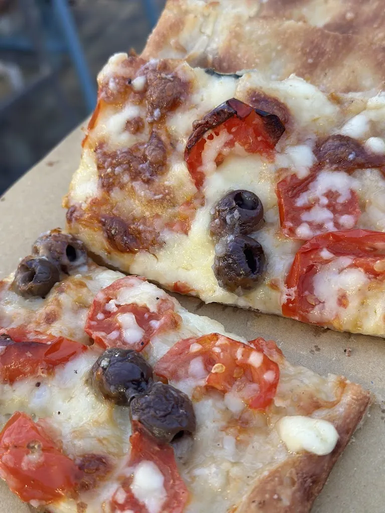 giada alessia_Pizzeria a taglio papa doc_Lampedusa_recensione