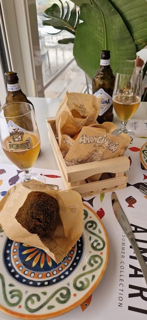 Richard Johnstone_Trattoria Pescheria Azzurra_Lampedusa_review