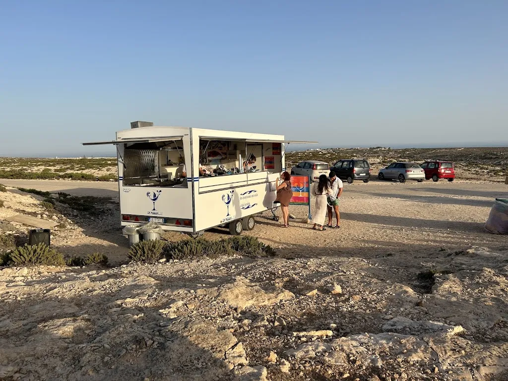 Fausto Montrasio_Oh Maaa_Lampedusa_review