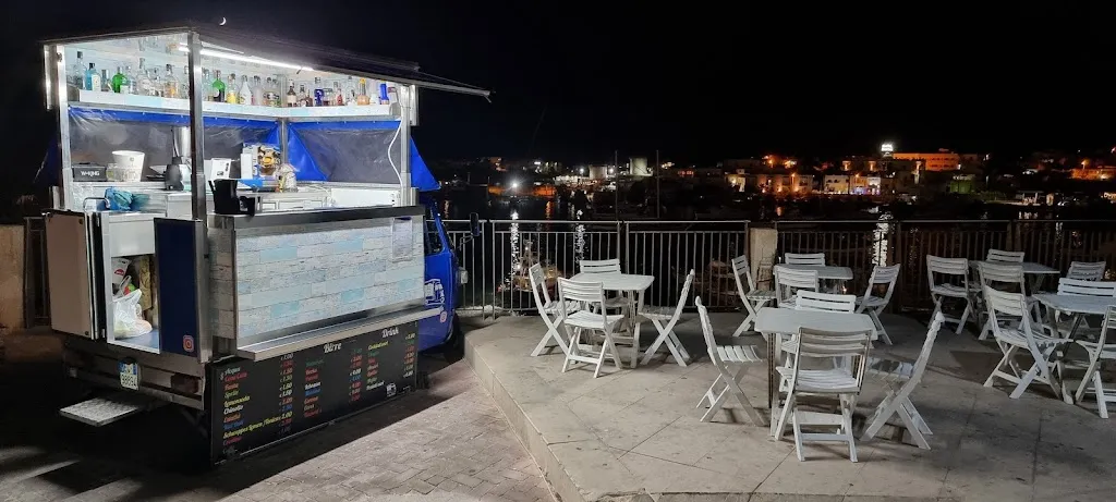 L'ApeRello_Lampedusa_slider_image_1