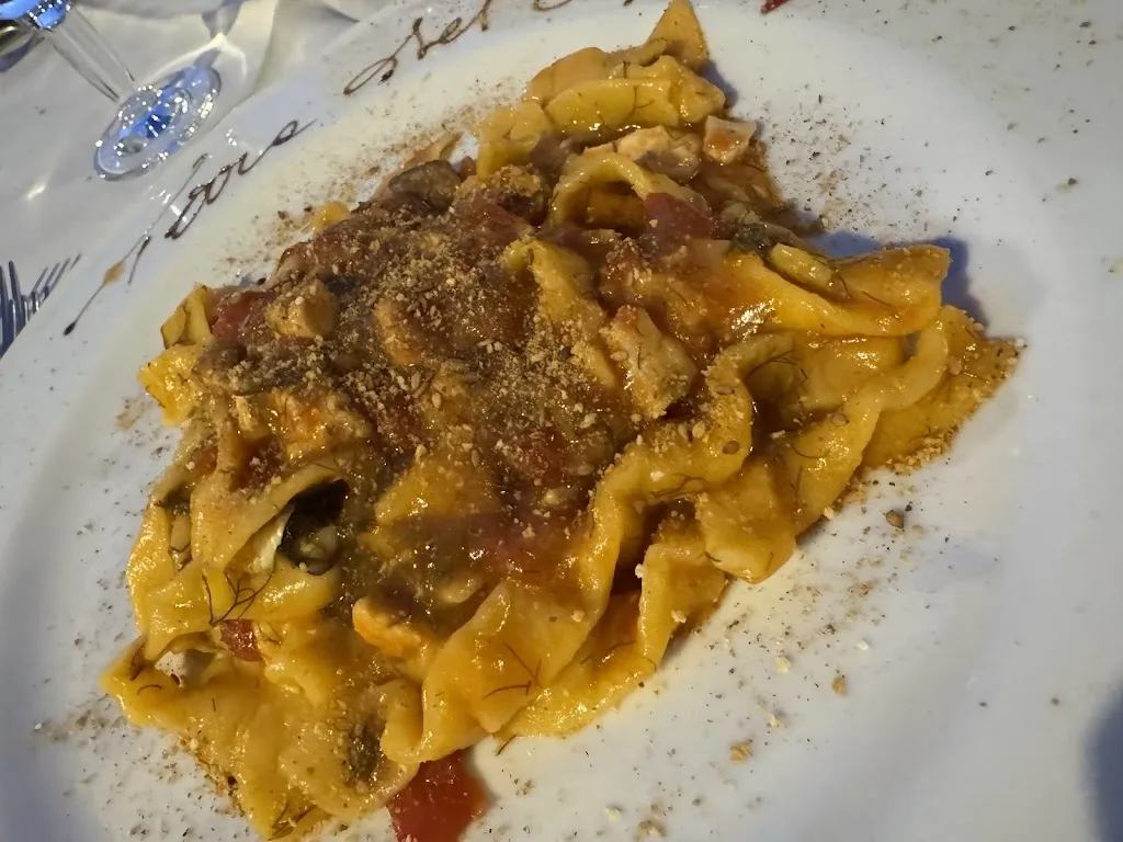 Francesca Cmp_Terra del Sole_Lampedusa_review