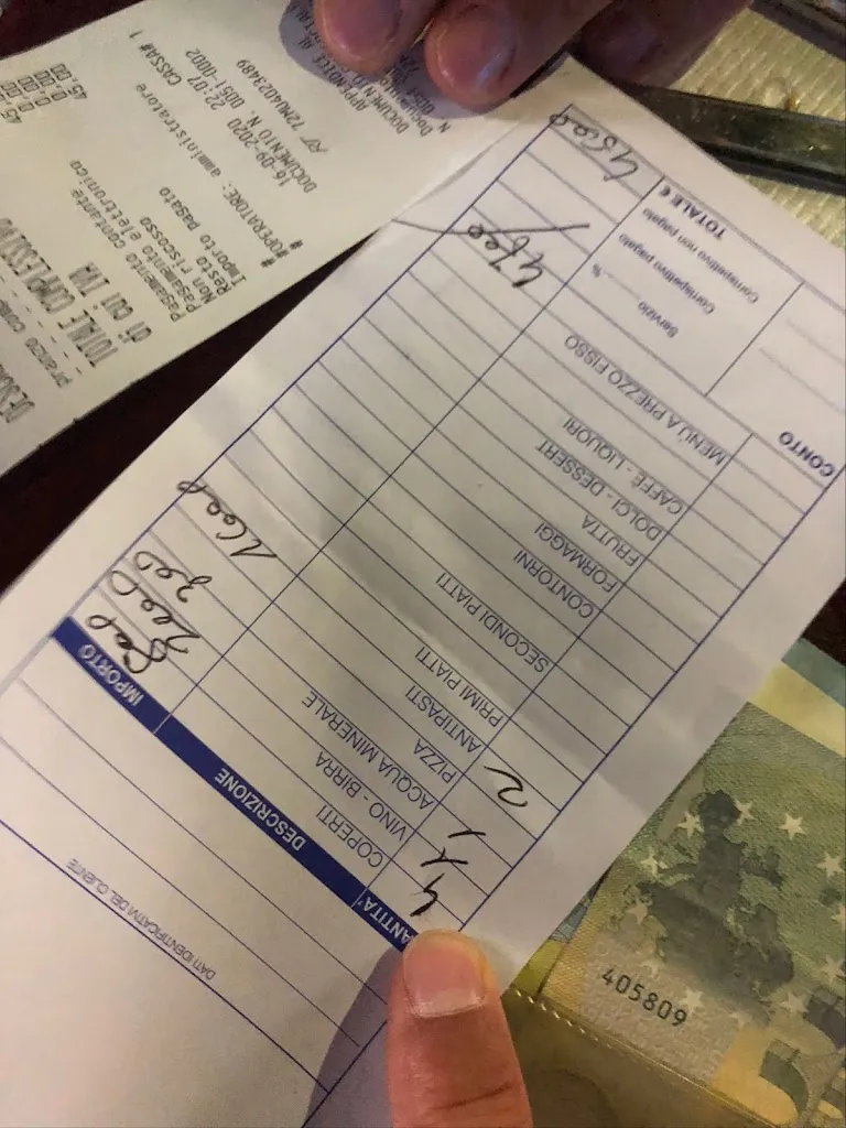 Lara Lala_L'Angolo del mare_Lampedusa_review