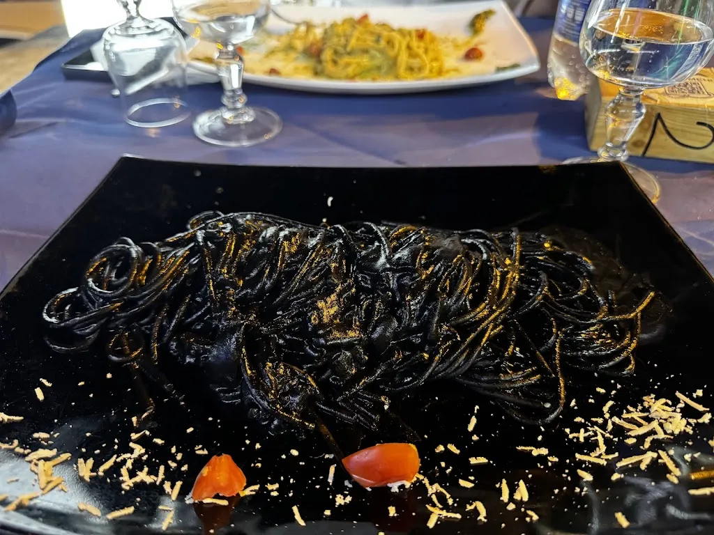 Samuele_L'Angolo del mare_Lampedusa_review