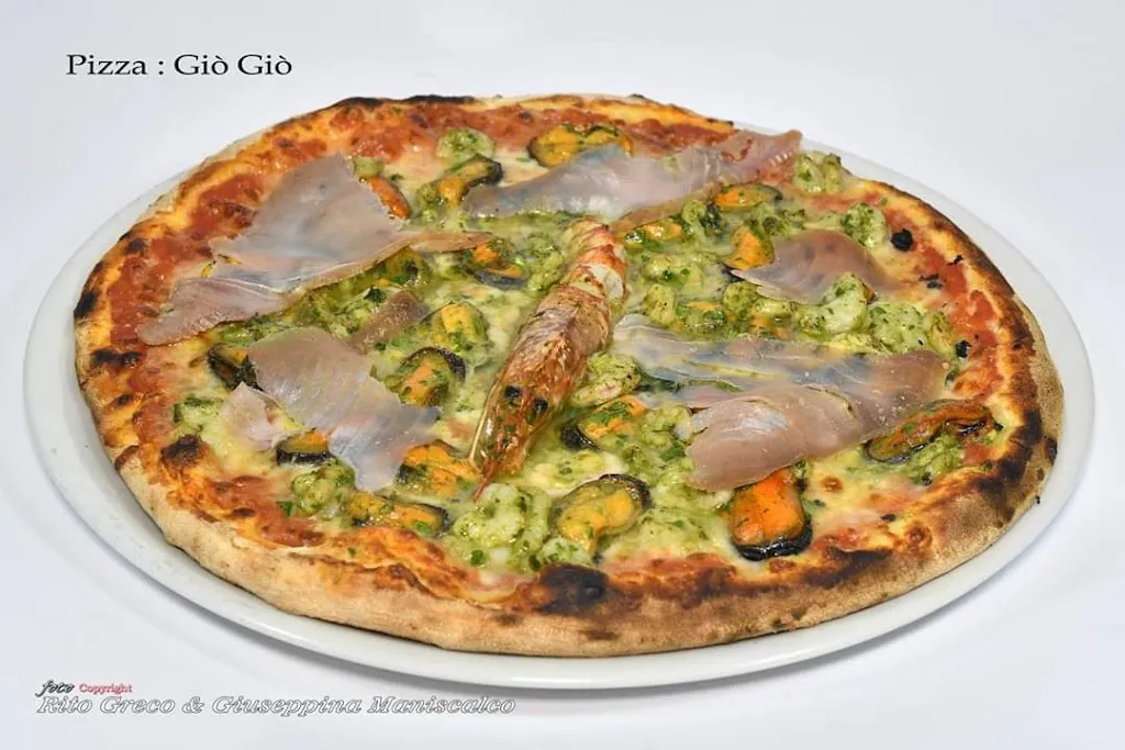 Pizzeria Ristorante Rocca di Trono City_Lucca Sicula_slider_image_3