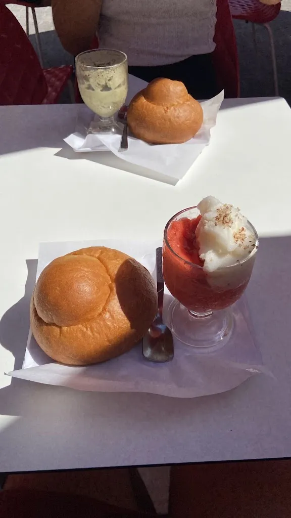 cande :P_Bar La Fragola - Opificio Cutraro_Maletto_review