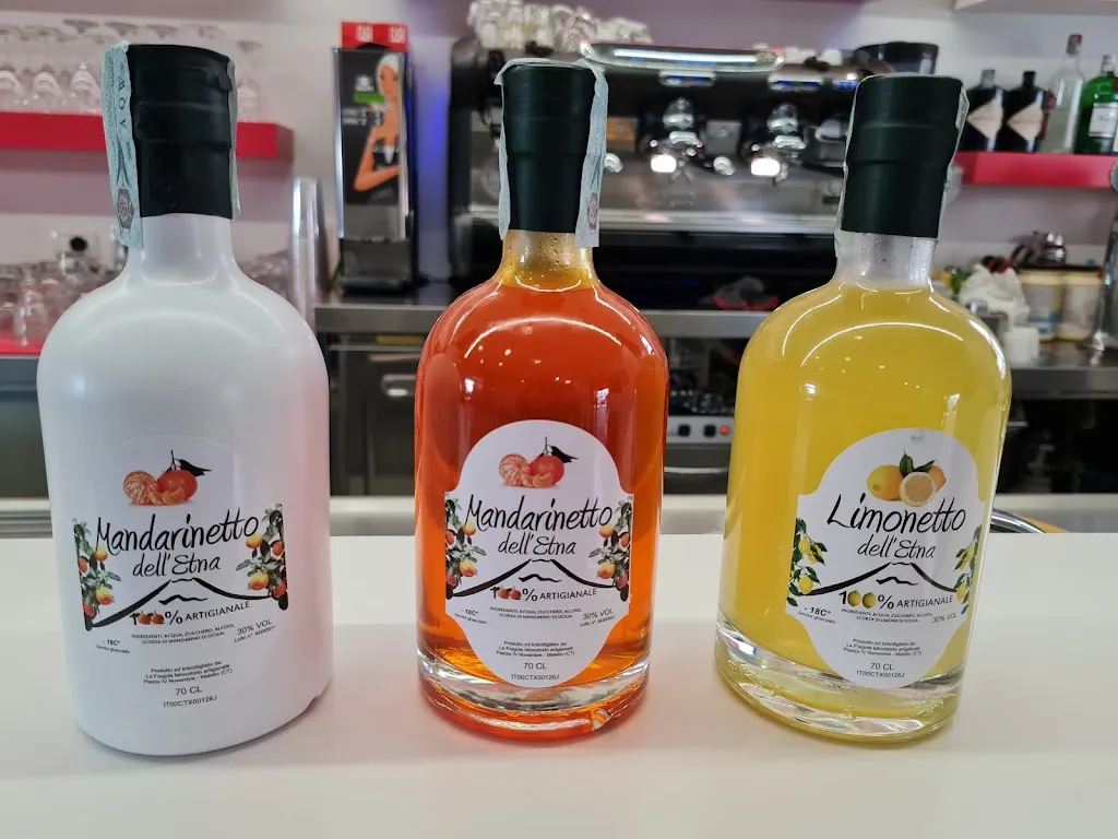 Bar La Fragola - Opificio Cutraro_Maletto_slider_image_1