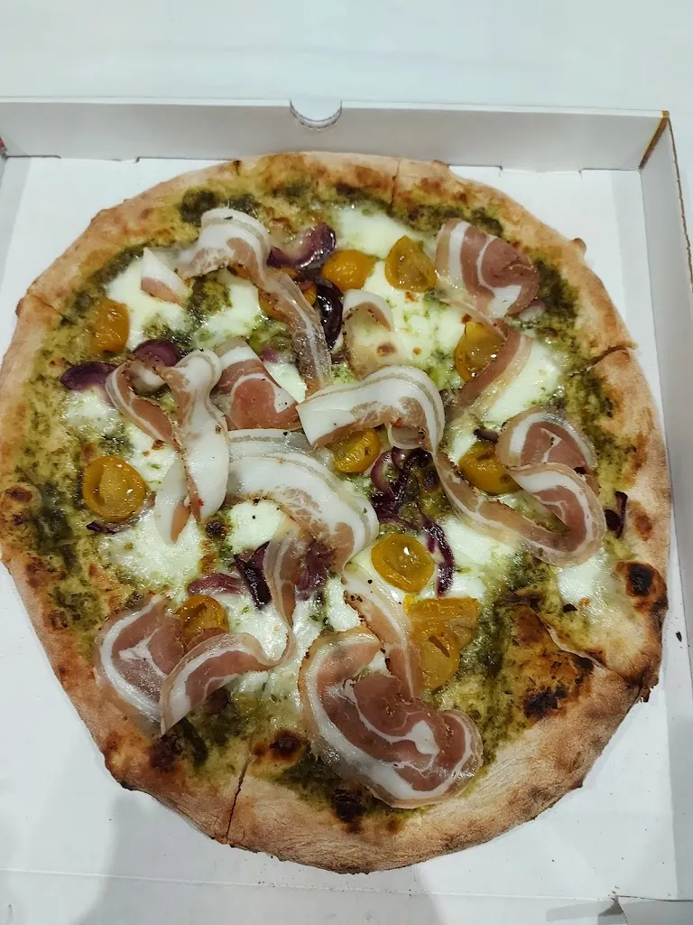 Menu_Pizzeria Come una Volta_Gravina in Puglia_image_8