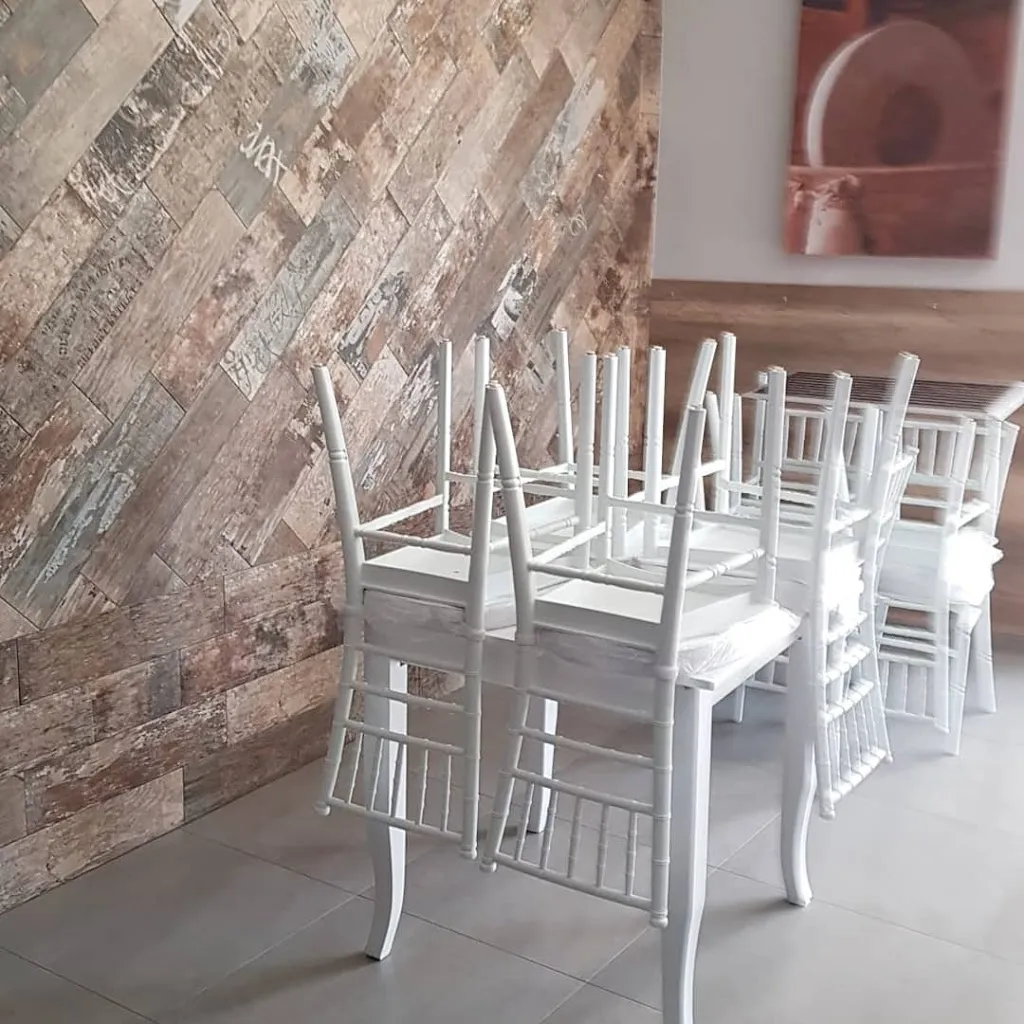 Pizzeria La Fornarina restaurant in Licata