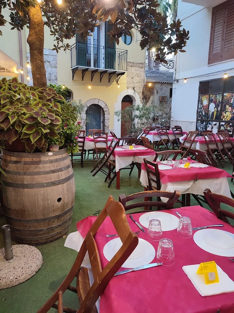 Curo' Trattoria Palermitana_Licata_slider_image_2