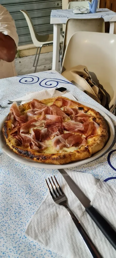 Matteo Boschetti_Pizzeria Trevi_Licata_review