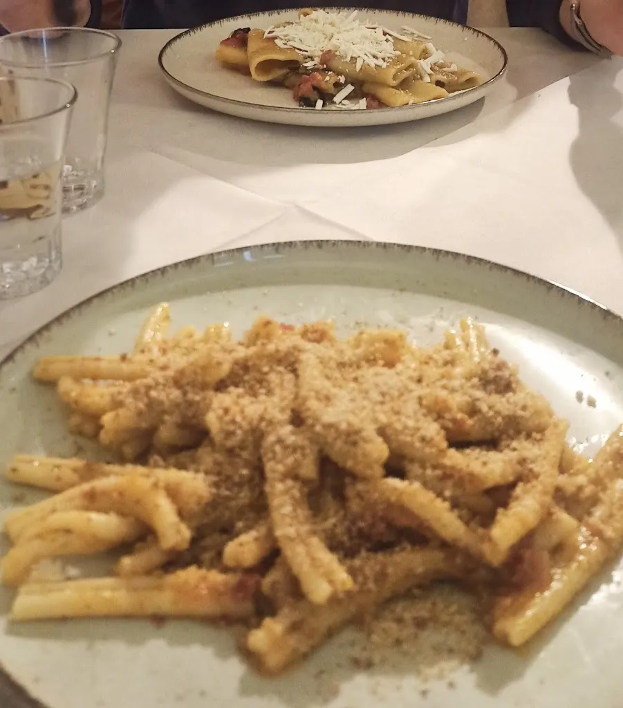Karolina Biber_Osteria Vinetna_Linguaglossa_review