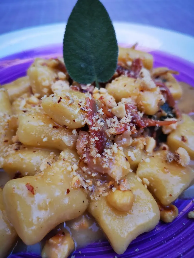 Osteria Vinetna_Linguaglossa_slider_image_3