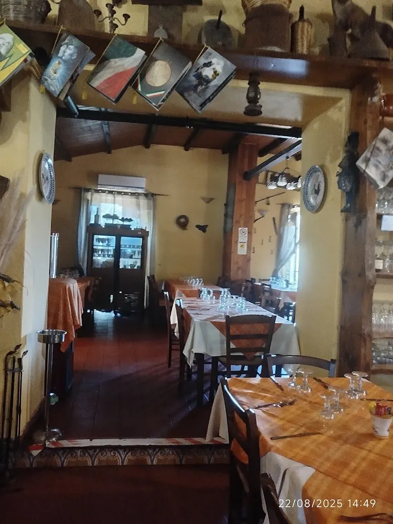 TRADIZIONE SICILIANA Ristorante Da Leo_Linguaglossa_slider_image_3