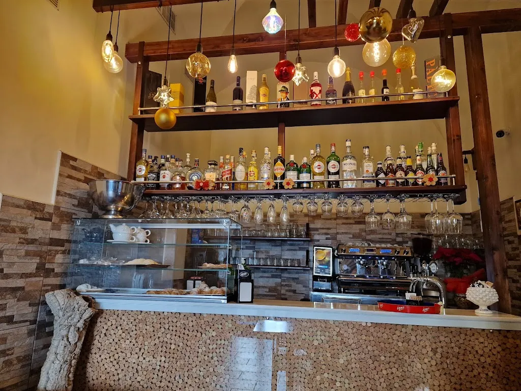 Gastronomia L'Aurora_Linguaglossa_slider_image_1