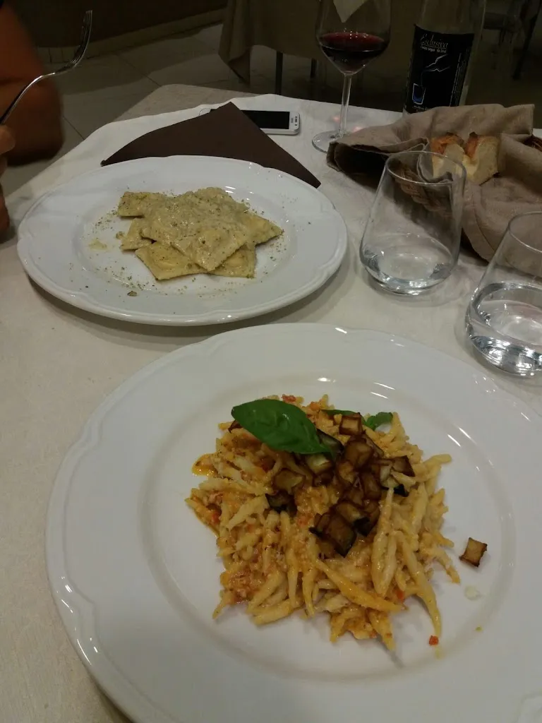 nikmerlo_Gatto Blu Osteria Lounge Bar_Linguaglossa_review