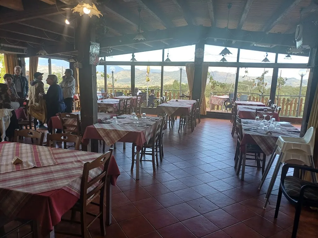 Nim Ro_Ristorante Pizzeria Sole-Neve Di Confalone E C. Sas_Linguaglossa_review