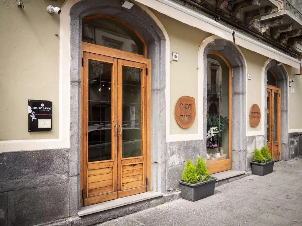 Nica Nuci_Linguaglossa_slider_image_1