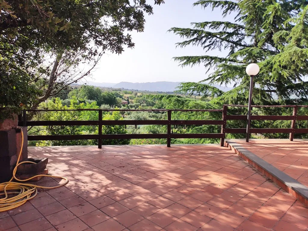 E Vella_Agriturismo Kikajon_Linguaglossa_review