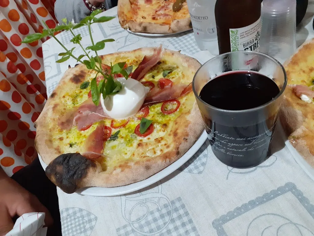 Menu_Overland - Food and Beverages_Mandanici_image_1