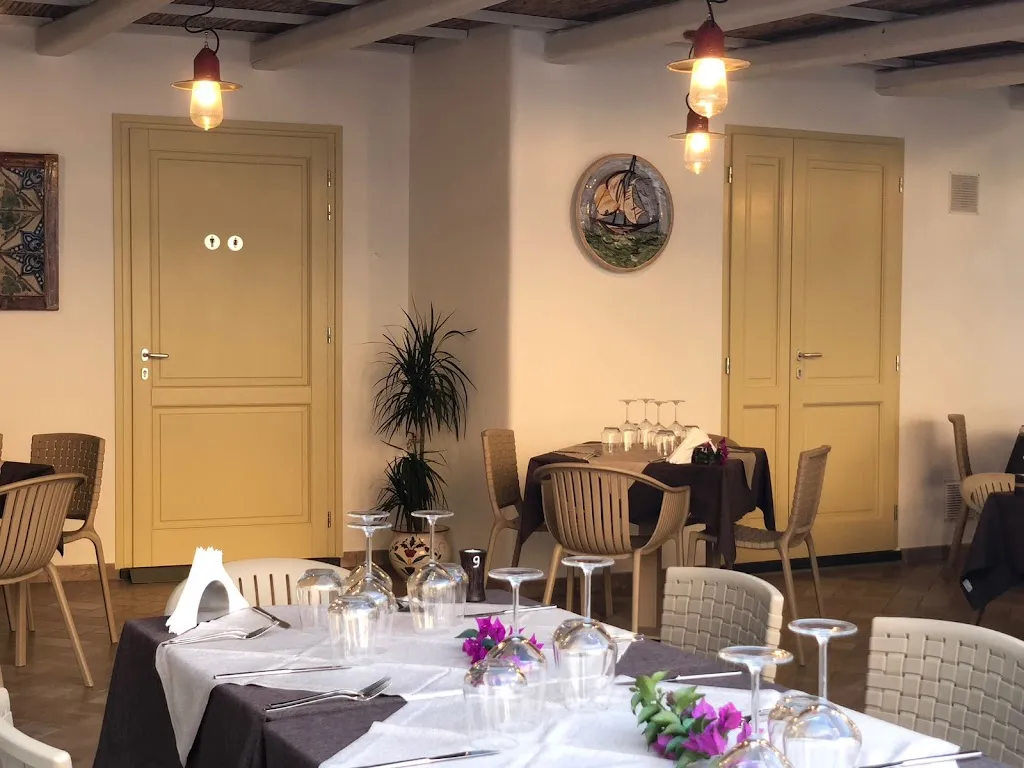 Trattoria A Quadara restaurant in Malfa