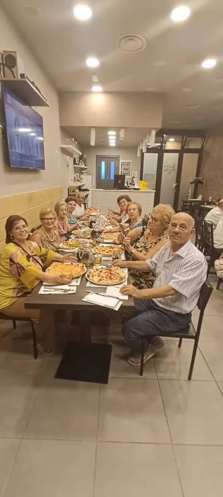 Pizzeria Rosita_Gravina in Puglia_slider_image_3