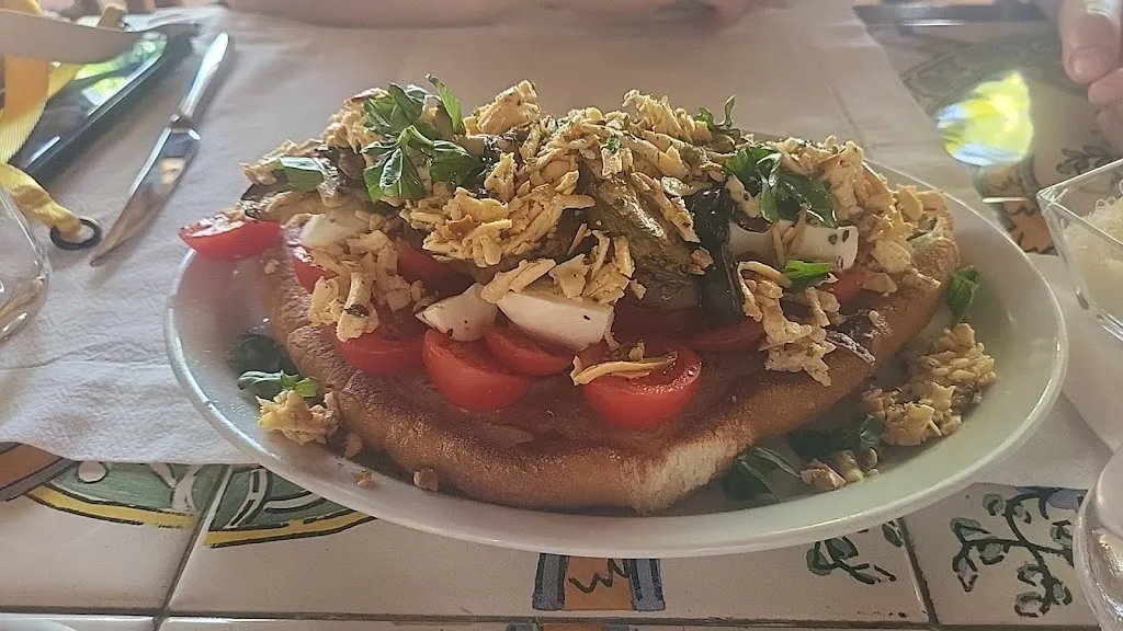 Bar Malvasia_Malfa_slider_image_2