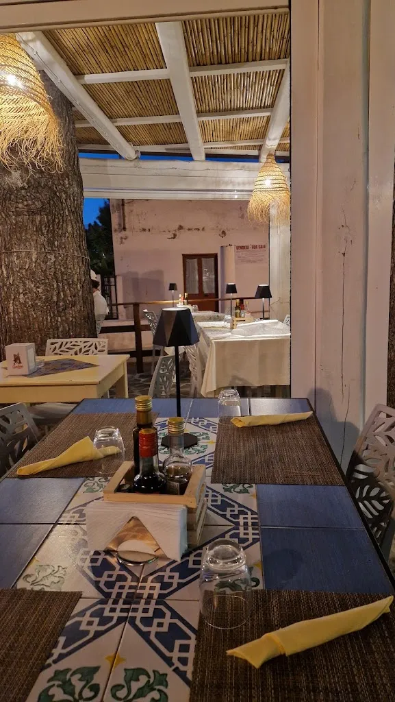 Irish Cafè_Malfa_slider_image_3