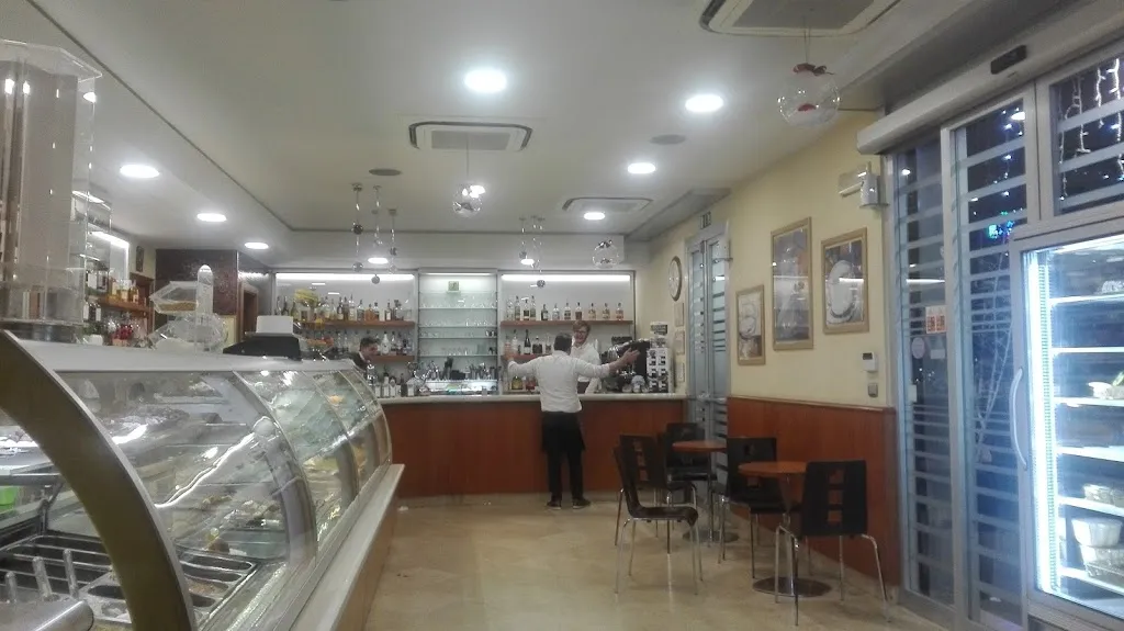 Pasticceria Prestige restaurant in Gravina in Puglia