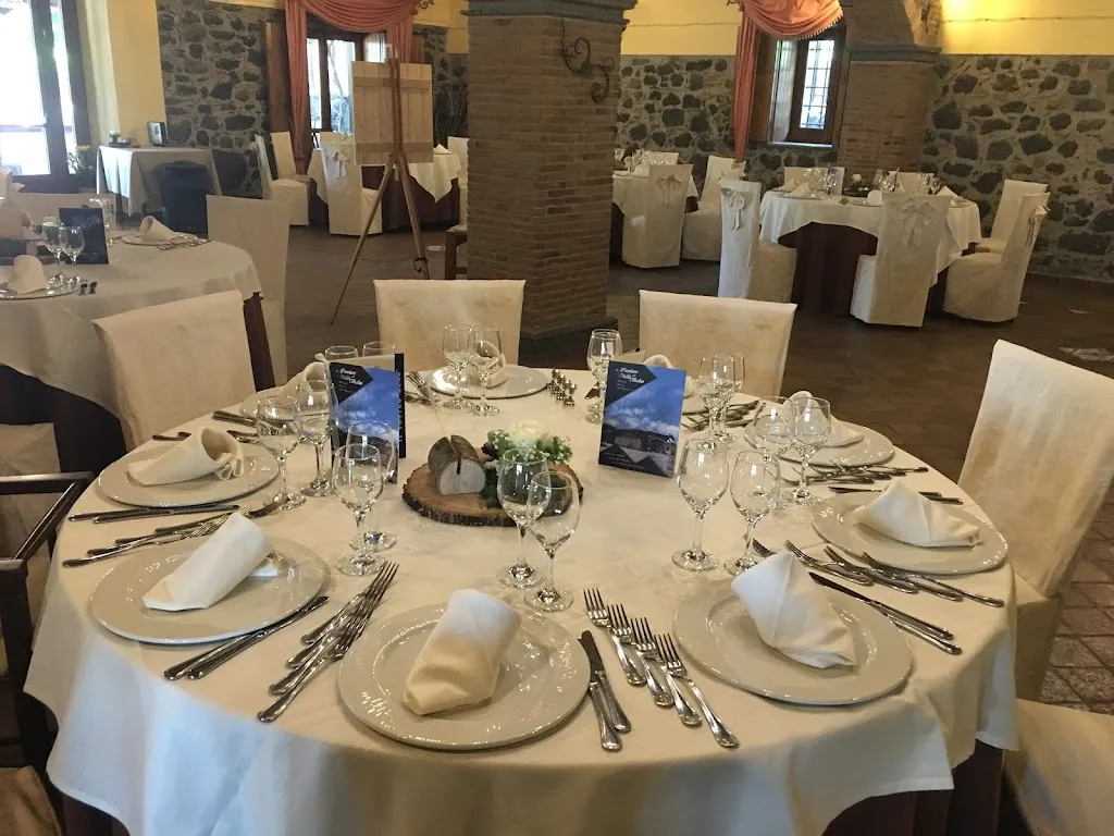 Il Casolare delle Balze restaurant in Maniace