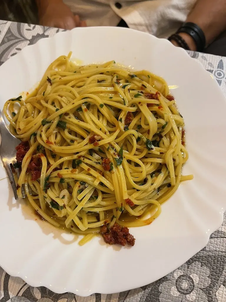 Carolyn Campbell_I Castellani_Maniace_review