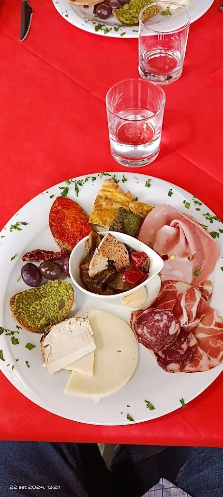 Roberto Sciacca_La Locanda del Carrettiere di Gullotti Alfio_Maniace_review