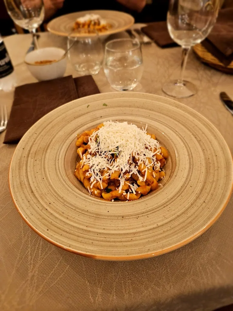 Jaromír Mrňka_Protosteria_Maniace_review