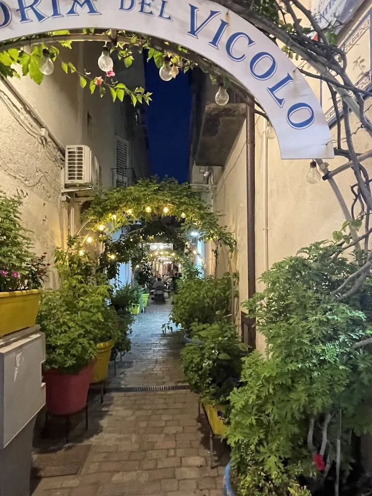 Francesca_Trattoria Del Vicolo Lipari_Lipari_review