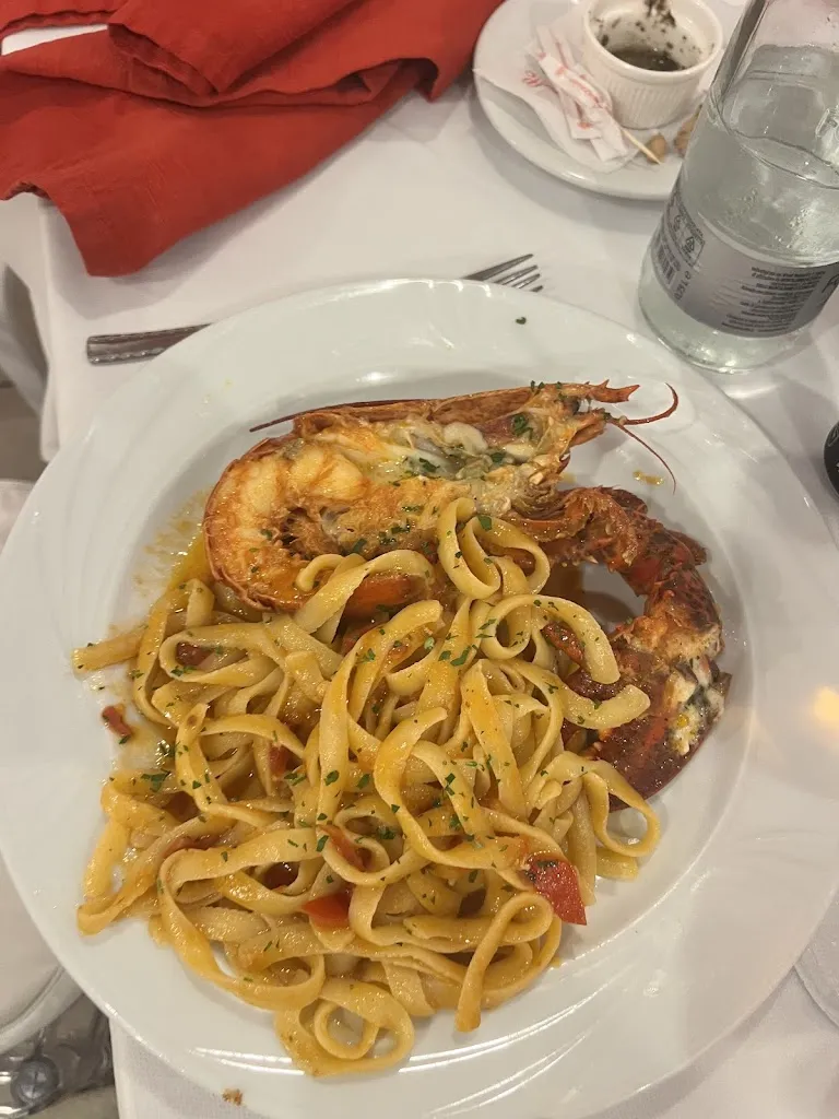 Daniel_Il Corallo_Lipari_review