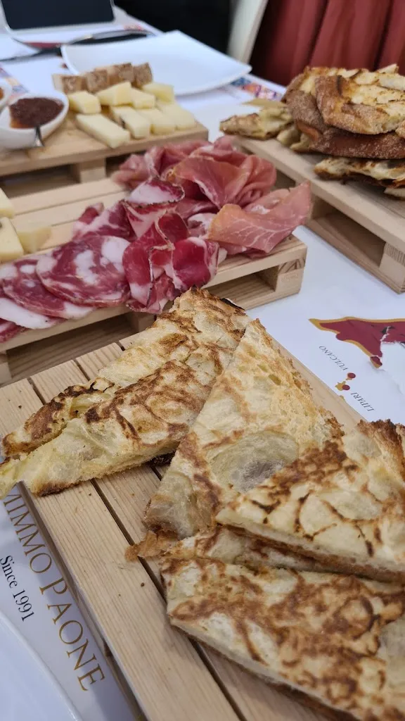 Milan Mezei_Mimmo Paone Vini & Pane Cunzato_Lipari_review